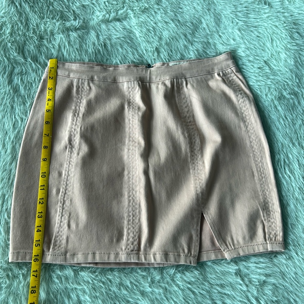 Wish List pale pink skirt